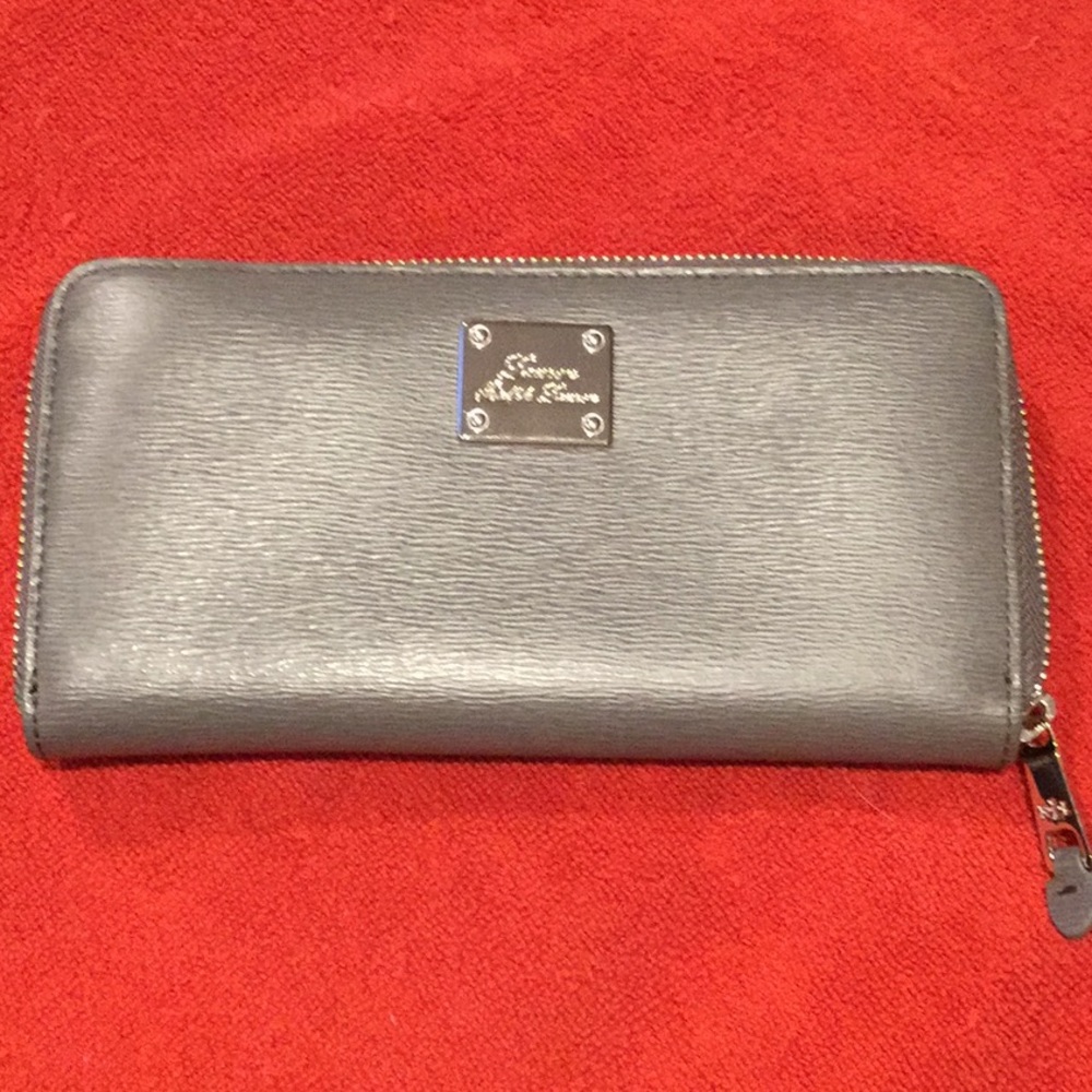 SOLD Ralph Lauren leather wallet.  New with tags.